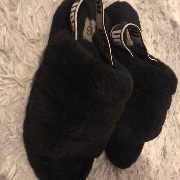 Black ugg sandals - Picture 2 of 6